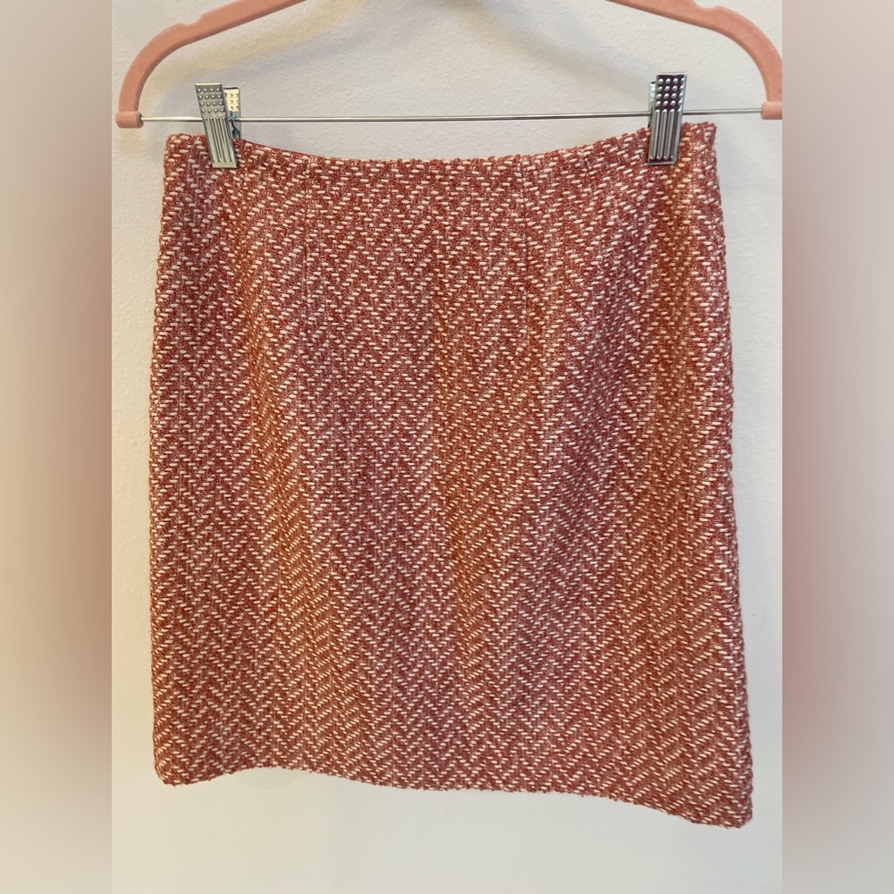 LOFT Mini skirt